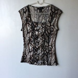 Snake skin print ruched sleeveless blouse